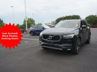Used 2019 Volvo XC90 T6 Momentum w/ Advanced Package