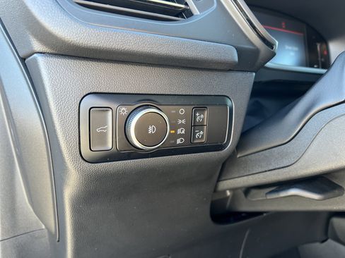 Used 2025 Ford Escape ST-Line Select image 12