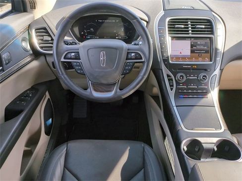 Used 2019 Lincoln Nautilus Reserve w/ Cargo Utility Package image 16