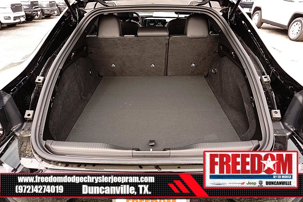 New 2026 Dodge Charger Scat Pack w/ Blacktop Package AWD/4WD image 41