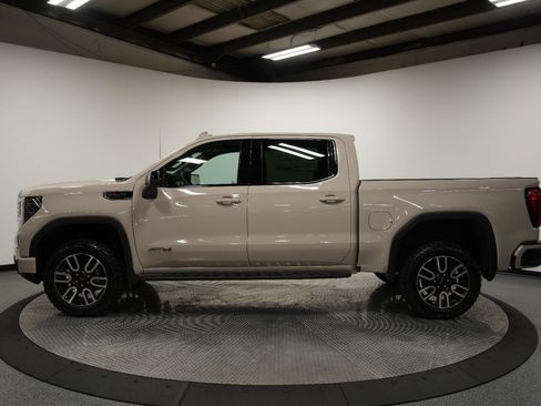 New 2026 GMC Sierra 1500 AT4 image 4