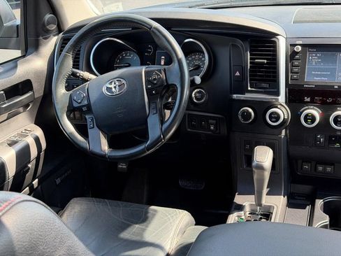 Used 2020 Toyota Sequoia TRD Pro AWD/4WD image 14