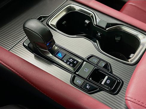 Used 2024 Lexus RX 350 F Sport w/ Convenience Package image 25