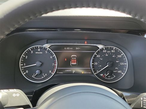 New 2025 Nissan Pathfinder SV image 8