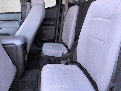 Used 2016 Chevrolet Colorado W/T image 15