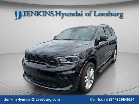 Used 2025 Dodge Durango GT AWD/4WD image 4