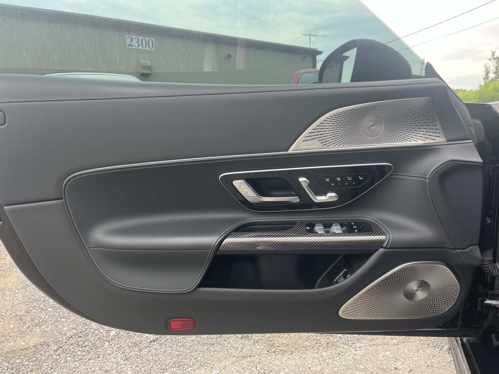 Certified 2022 Mercedes-Benz SL 63 AMG 4MATIC image 22