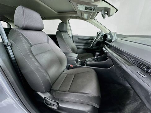 Certified 2026 Honda CR-V EX image 28