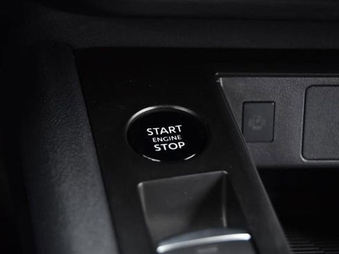 New 2026 Nissan Kicks SV image 17