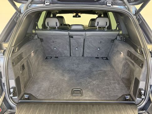 Used 2022 BMW X5 sDrive40i w/ M Sport Package image 33