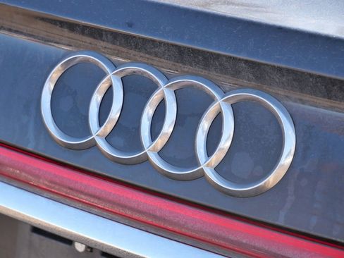 Used 2023 Audi S8 w/ S8 Comfort Plus Package image 22