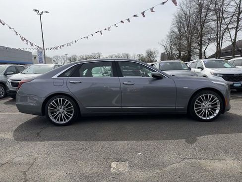 Used 2018 Cadillac CT6 Premium Luxury w/ Super Cruise Package image 7