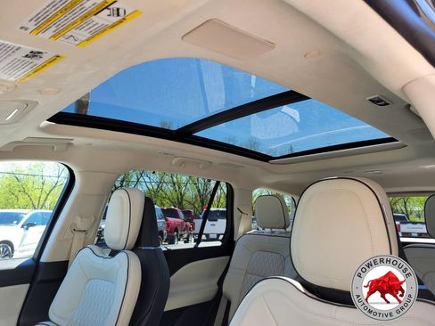 Used 2022 Lincoln Aviator Black Label w/ Dynamic Handling Package AWD/4WD image 25