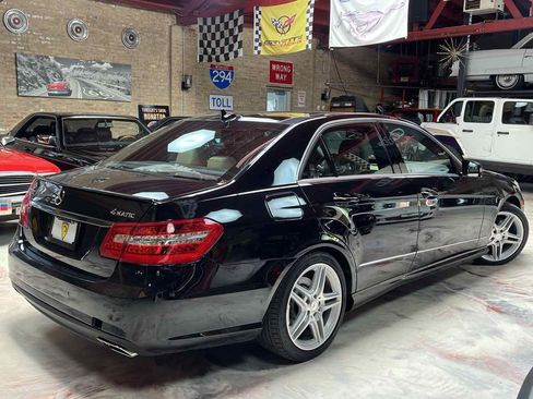 Used 2011 Mercedes-Benz E 350 4MATIC Sedan w/ Premium 2 Pkg image 2
