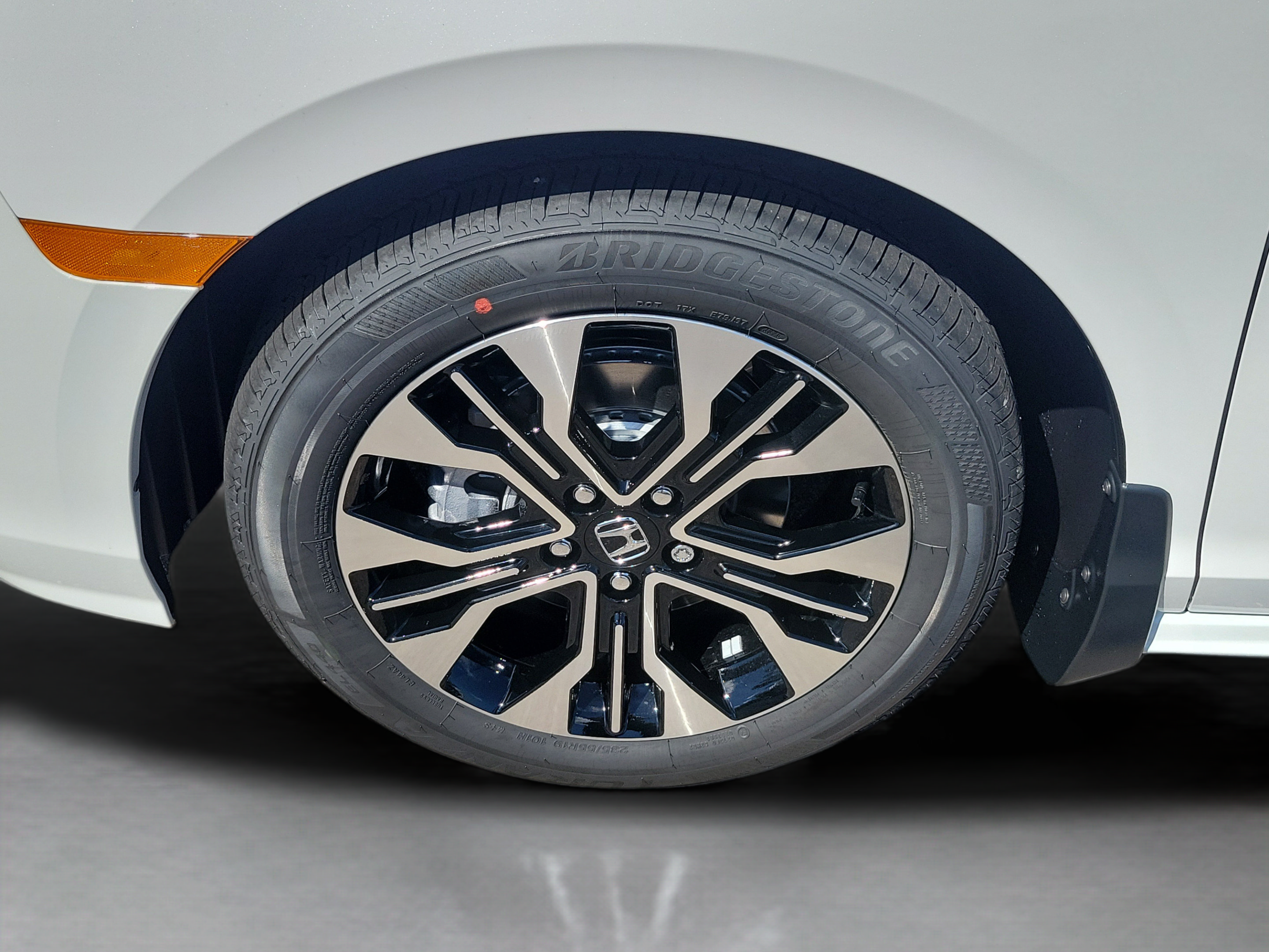 New 2027 Honda Odyssey Elite image 34
