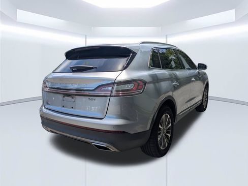 Used 2020 Lincoln Nautilus FWD w/ Equipment Group 101A image 3