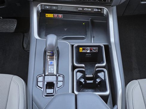 Used 2025 Lexus TX 350 AWD w/ Technology Package image 15