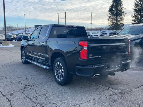 Used 2022 Chevrolet Silverado 1500 High Country w/ Z71 Off-Road Package image 6