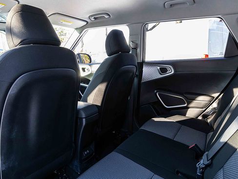 Certified 2023 Kia Soul S image 22
