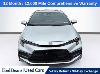 Used 2022 Toyota Corolla SE w/ SE Premium Package video 2