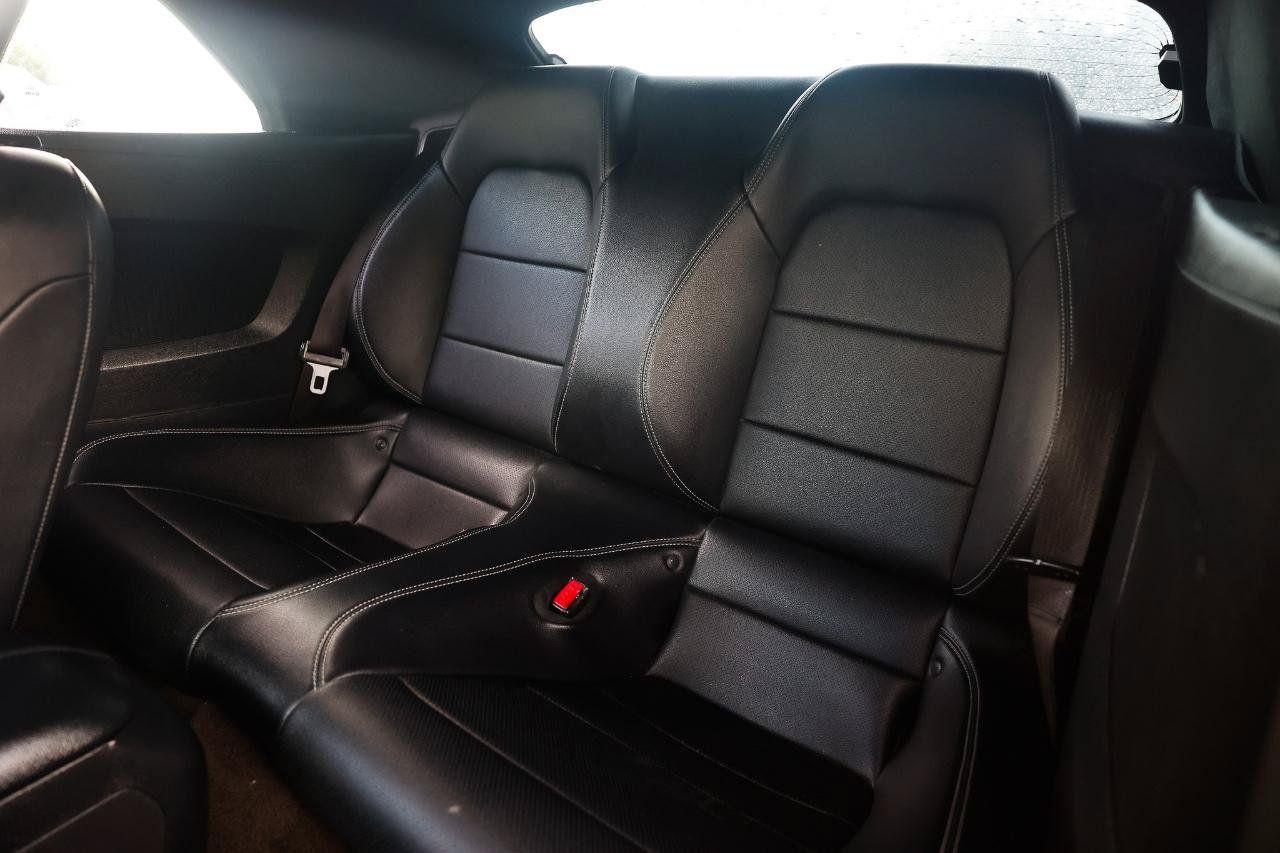 Used 2015 Ford Mustang Premium RWD image 8