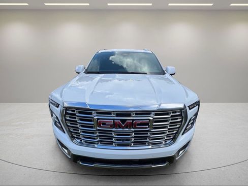 Used 2026 GMC Yukon XL Denali w/ Sun & Power Step Package AWD/4WD image 25