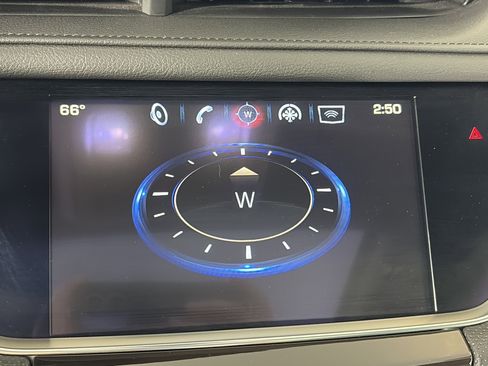 Used 2017 Cadillac XT5 Luxury w/ Driver Awareness Package image 20