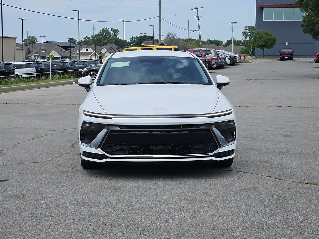 New 2026 Hyundai Sonata SEL AWD/4WD image 2