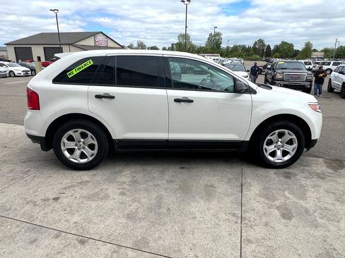 Used 2013 Ford Edge SE image 4