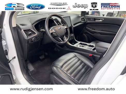 Used 2024 Ford Edge SEL image 9