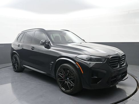 Used 2025 BMW X5 M Competition w/ Executive Package AWD/4WD image 3