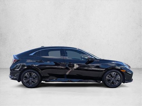 Used 2019 Honda Civic EX image 4