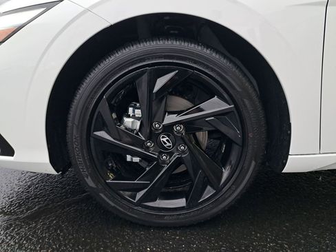 New 2026 Hyundai Elantra SEL Sport Premium FWD image 28