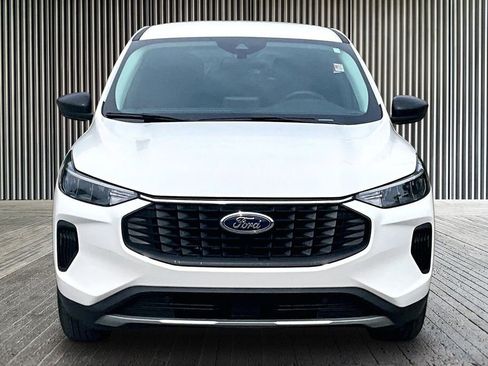 Used 2023 Ford Escape Active AWD/4WD image 4