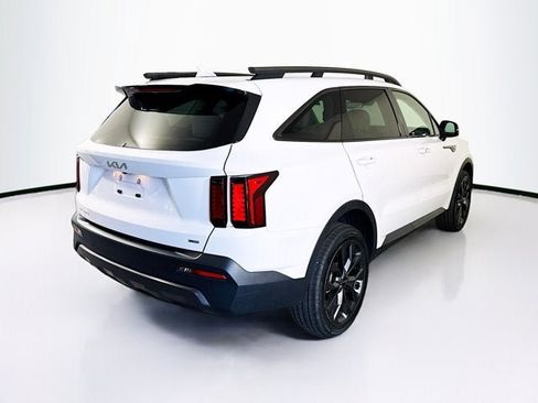 Certified 2023 Kia Sorento X-Line EX AWD/4WD image 5