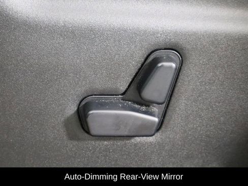 Used 2020 Jeep Grand Cherokee Altitude image 23