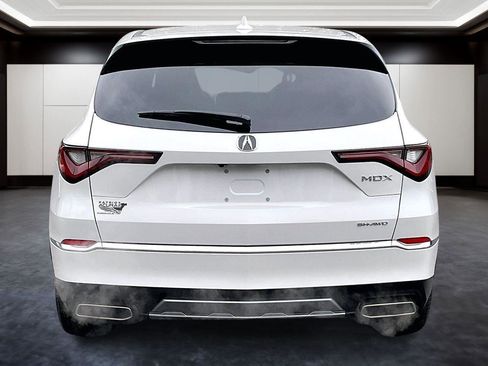Certified 2025 Acura MDX SH-AWD image 4