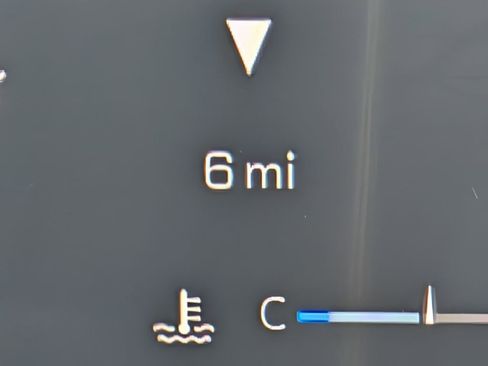 New 2026 GMC Sierra 2500 SLT image 17