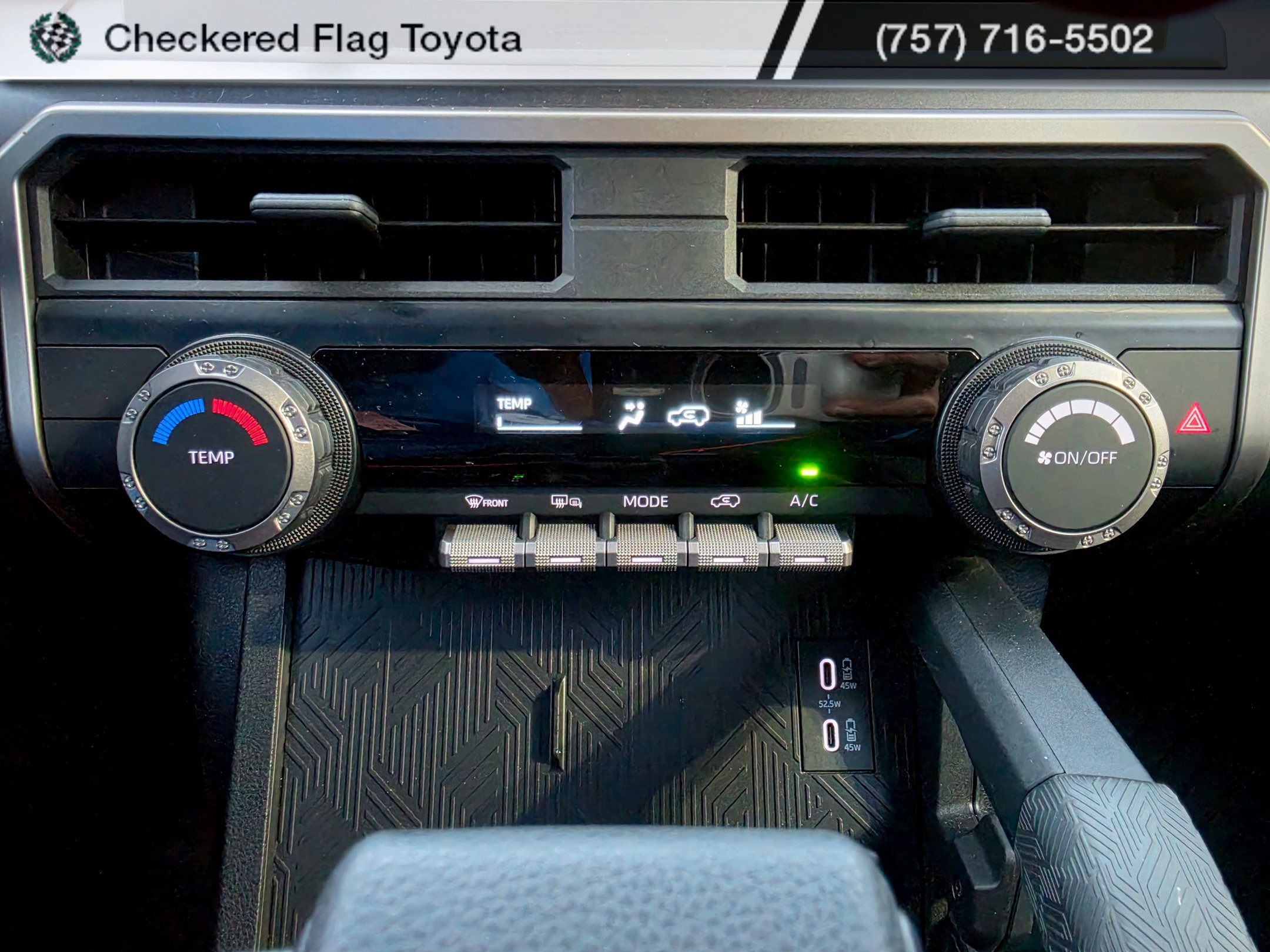 Certified 2025 Toyota 4Runner SR5 AWD/4WD image 17