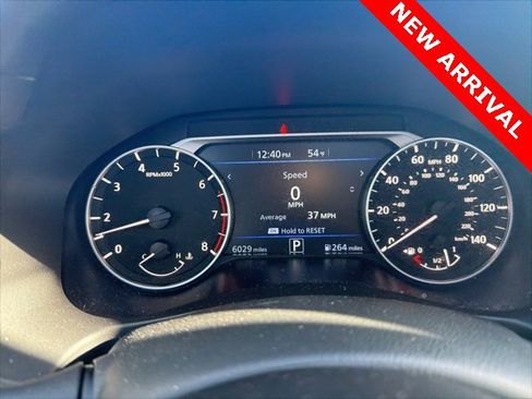 Certified 2025 Nissan Altima 2.5 SR w/ SR Premium Package image 9