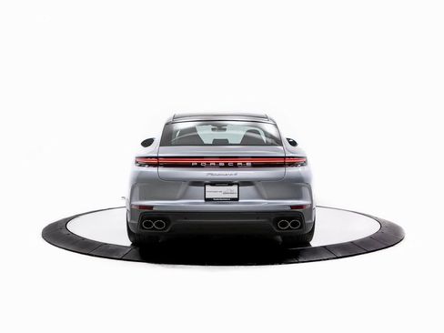 New 2026 Porsche Panamera 4 image 6