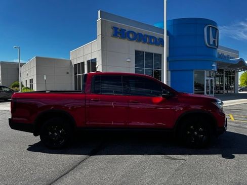 Used 2024 Honda Ridgeline Black Edition image 6