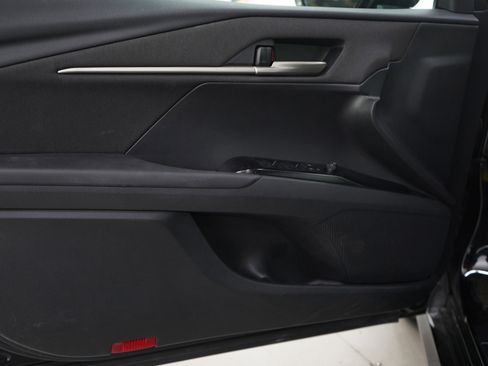 Used 2025 Toyota Camry LE image 16