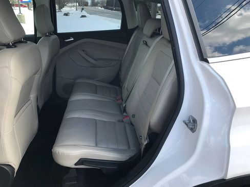 Used 2018 Ford Escape Titanium image 33