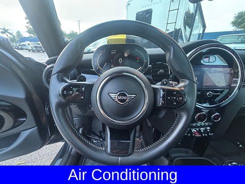 Used 2023 MINI Cooper S w/ Driver Assistance Package image 17