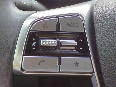 Used 2024 Kia Telluride S image 24