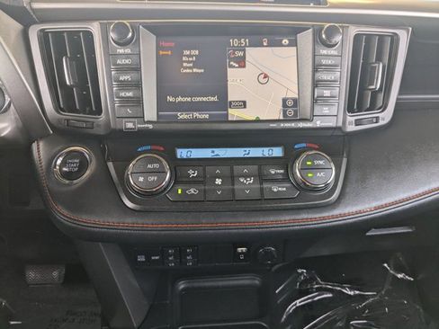 Used 2016 Toyota RAV4 SE AWD/4WD image 15