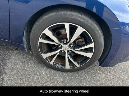 Used 2018 Nissan Maxima Platinum FWD image 27