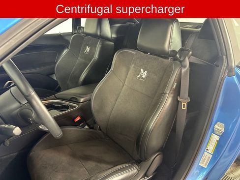 Used 2016 Dodge Challenger R/T Scat Pack RWD image 11