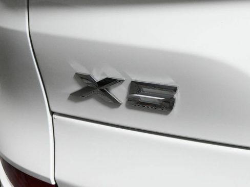 Used 2026 BMW X5 xDrive50e w/ M Sport Package image 42